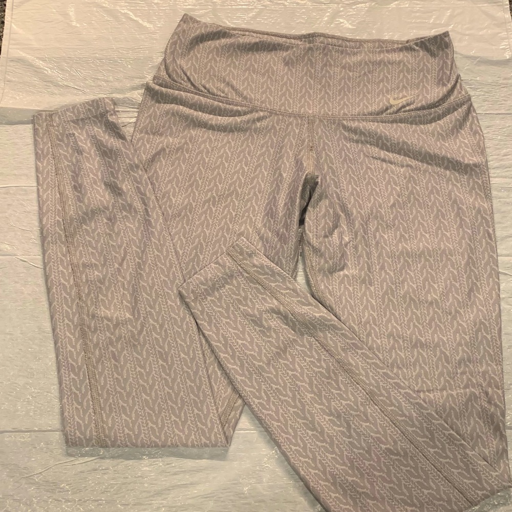 NIKE LEGGINGS🔥